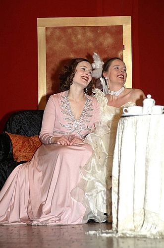Beate Knig und Claudia Heldt